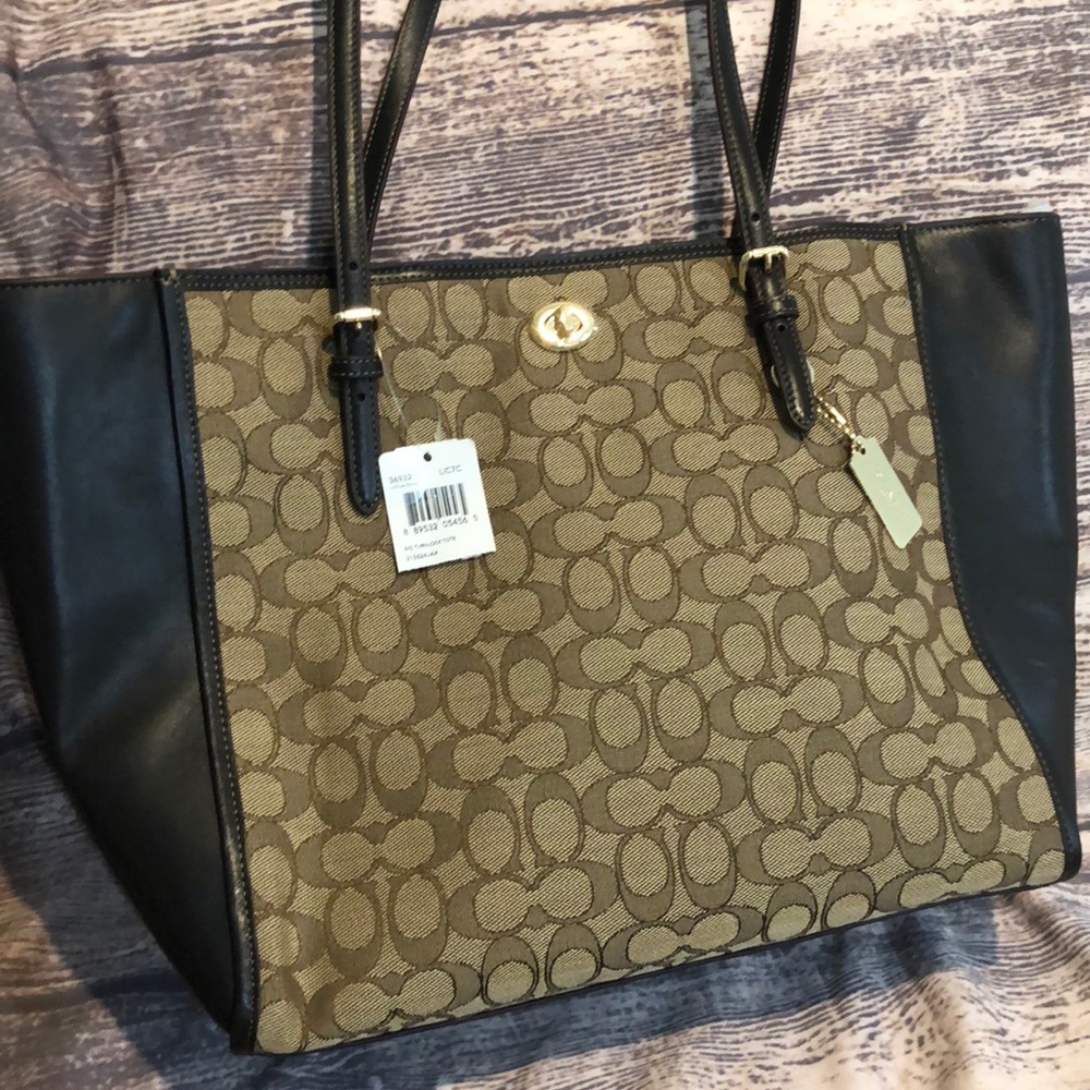 NWT Coach tote bag